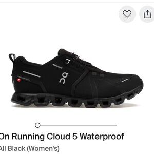 On Running Cloud 5 Waterproof All Black Women’s Size 5 NEW